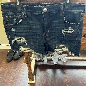 American eagle midi shorts